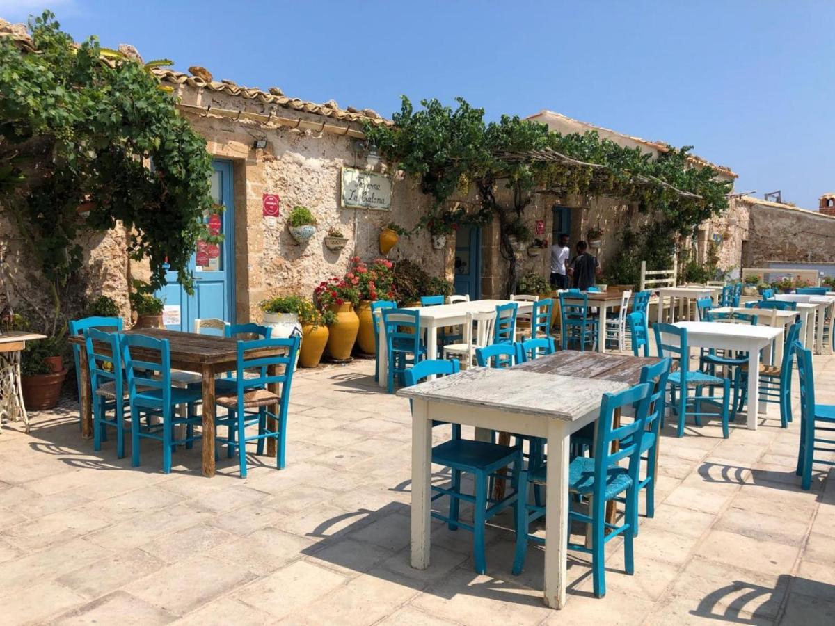 Terre Di Mare Near The Sandy Beach With Pool, Parking & Wifi Fontane Bianche Kültér fotó