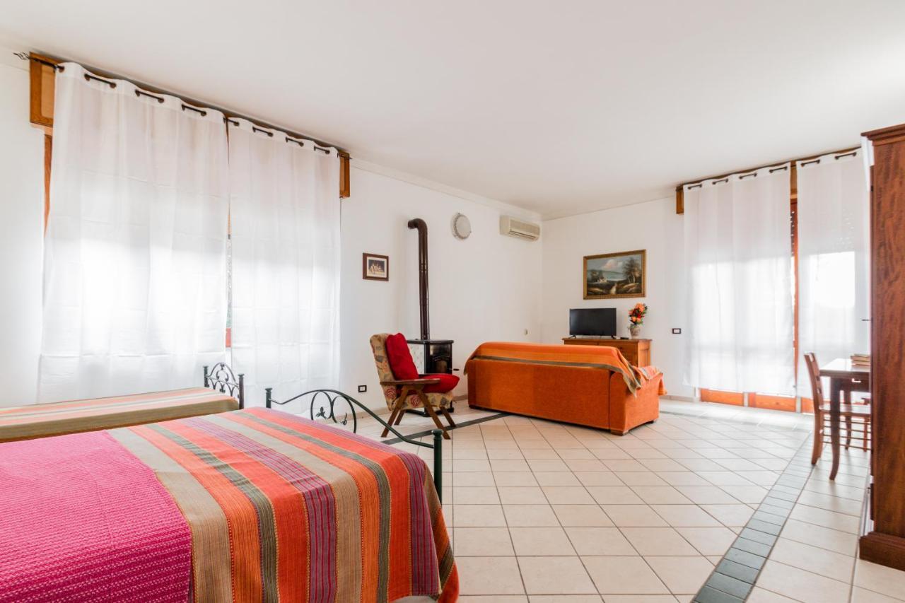 Terre Di Mare Near The Sandy Beach With Pool, Parking & Wifi Fontane Bianche Kültér fotó