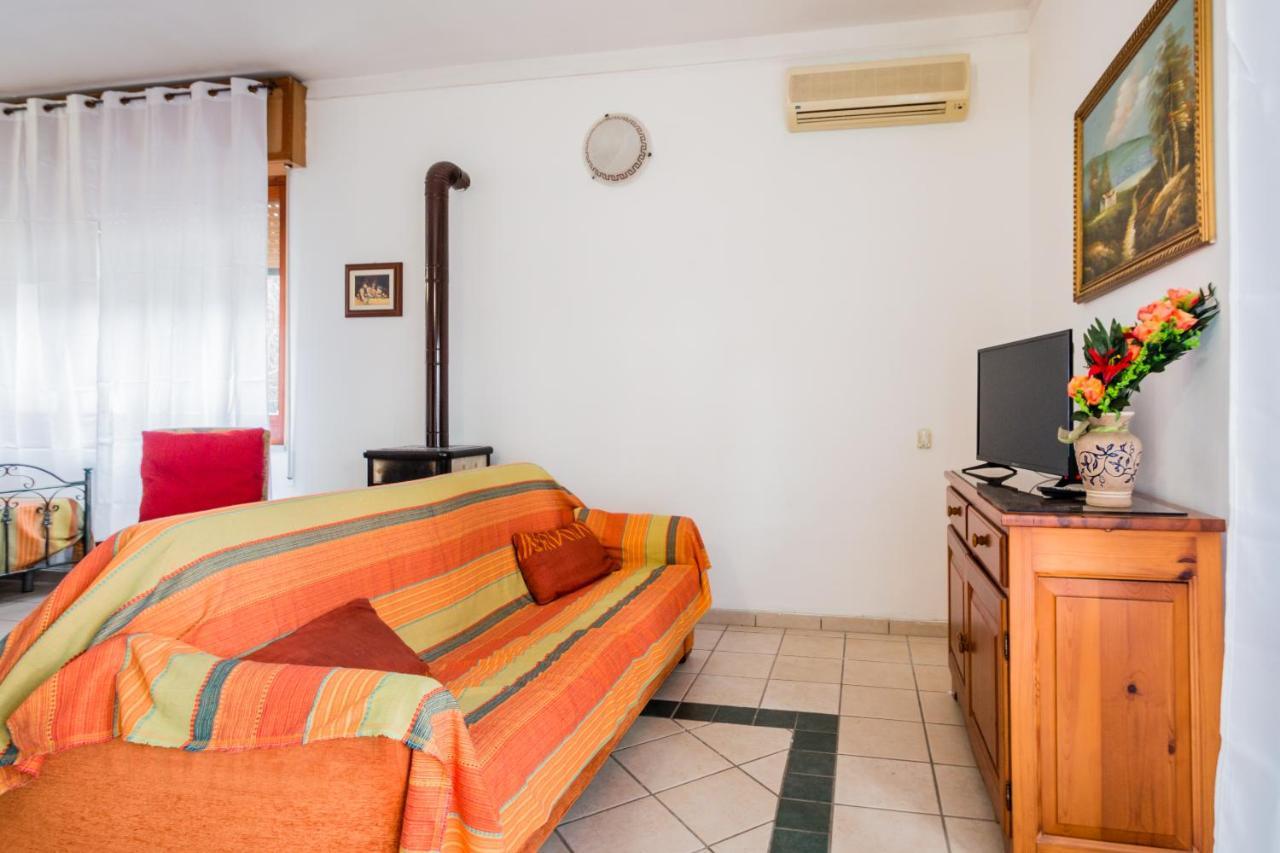Terre Di Mare Near The Sandy Beach With Pool, Parking & Wifi Fontane Bianche Kültér fotó