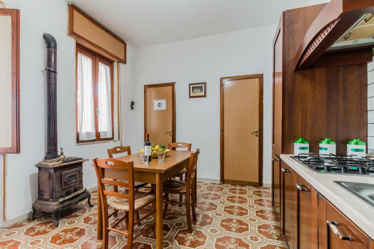 Terre Di Mare Near The Sandy Beach With Pool, Parking & Wifi Fontane Bianche Kültér fotó