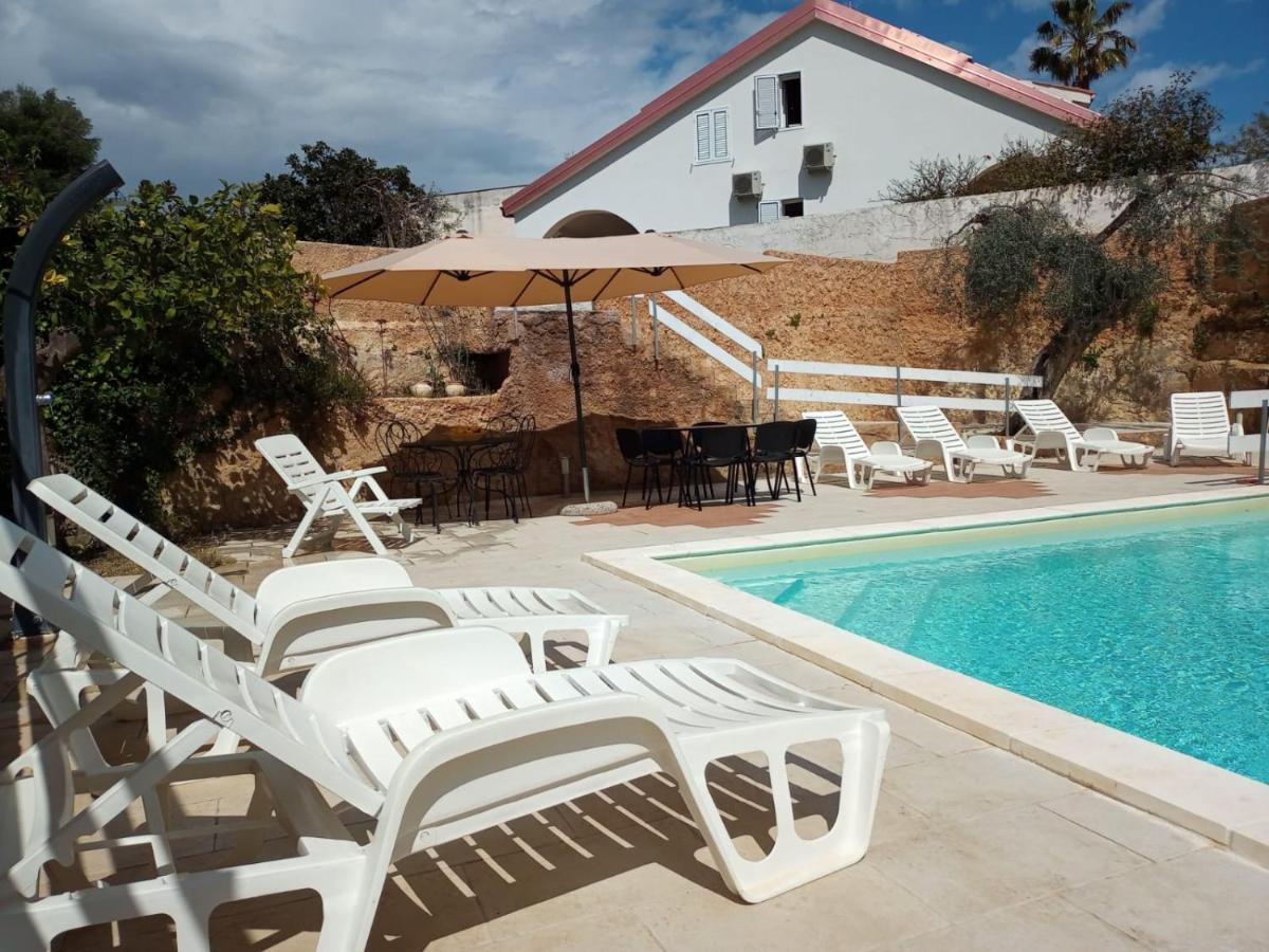 Terre Di Mare Near The Sandy Beach With Pool, Parking & Wifi Fontane Bianche Kültér fotó